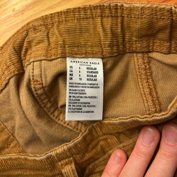 Brown corduroy skirt with tie up belt and buttons - Picture 7 of 7